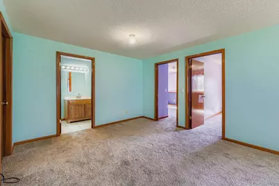 25659 Forest Boulevard Court, Wyoming, MN 55092 - Photo 19