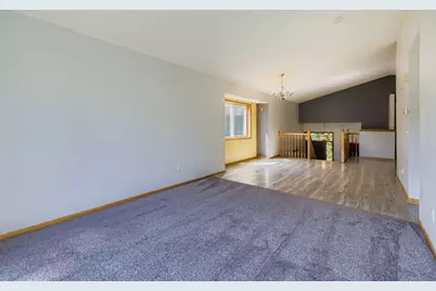 25659 Forest Boulevard Court, Wyoming, MN 55092 - Photo 7