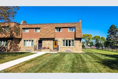1402 E Gateway Circle S #M, Fargo,  58103 - Photo 39