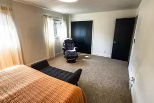 1402 E Gateway Cir S, Fargo,  58103 - Photo 17