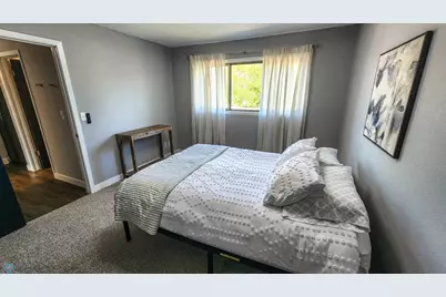1402 E Gateway Circle S #M, Fargo,  58103 - Photo 21