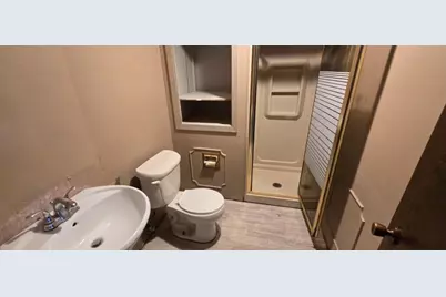 503 Hawthorne Drive, Marshall, MN 56258 - Photo 9