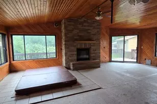 503 Hawthorne Dr, Marshall, MN 56258 - Photo 7