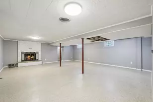 4828 Valley View Rd, Edina, MN 55424 - Photo 13