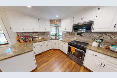 153 Central Avenue S, Richmond, MN 56368 - Photo 3