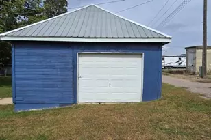 416 Plum St, Lakefield, MN 56150 - Photo 19