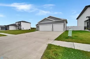 6800 14th St S, Fargo, ND 58104 - Photo 45