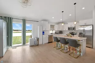 6800 14th St S, Fargo, ND 58104 - Photo 9