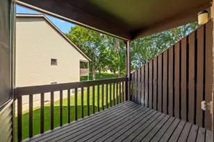 7019 W 110th St Cir, Bloomington, MN 55438 - Photo 9