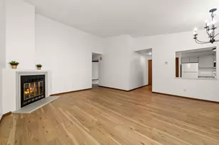 7019 W 110th St Cir, Bloomington, MN 55438 - Photo 19