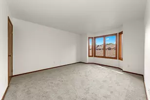 7019 W 110th St Cir, Bloomington, MN 55438 - Photo 13