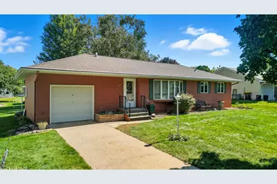 1007 5th Street S, Saint James, MN 56081 - Photo 1