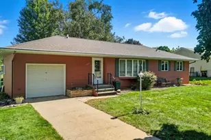 1007 5th St S, Saint James, MN 56081 - Photo 1