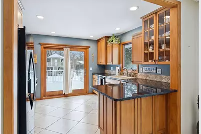 3237 Shores Boulevard, Wayzata, MN 55391 - Photo 9