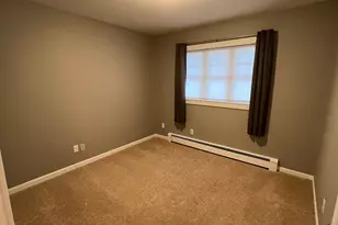 2937 Edgewood Dr N, Fargo, ND 58102 - Photo 9