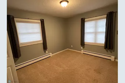2937 Edgewood Drive N, Fargo, ND 58102 - Photo 11
