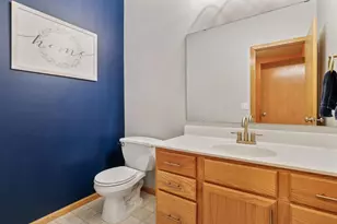 1536 Stonewood Ln, Eagan, MN 55122 - Photo 13