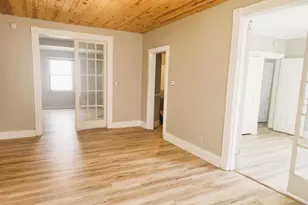 221 E 8th St, Winona, MN 55987 - Photo 5