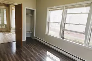 221 E 8th St, Winona, MN 55987 - Photo 11