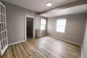 221 E 8th St, Winona, MN 55987 - Photo 9