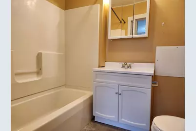 53 W 9th Street, Winona, MN 55987 - Photo 5