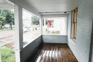 53 W 9th St, Winona, MN 55987 - Photo 9