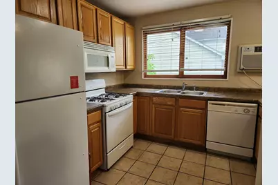 53 W 9th Street, Winona, MN 55987 - Photo 3