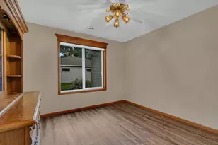 1812 Maple Ln, Saint Cloud, MN 56304 - Photo 17