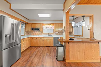 606 13th Avenue N, South Saint Paul, MN 55075 - Photo 1