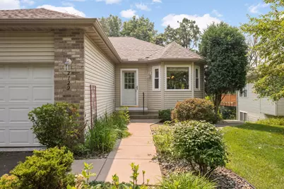 7129 48th Street N, Oakdale, MN 55128 - Photo 1