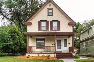 693 Smith Ave S, Saint Paul, MN 55107 - Photo 1