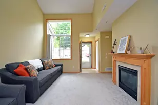 5472 Bryce Ave, Inver Grove Heights, MN 55076 - Photo 7