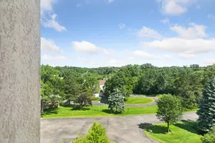 1181 Edgcumbe Rd, Saint Paul, MN 55105 - Photo 21