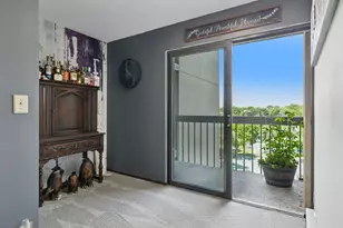 1181 Edgcumbe Rd, Saint Paul, MN 55105 - Photo 3