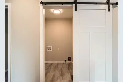 6048 Quebec Avenue N, New Hope, MN 55428 - Photo 9