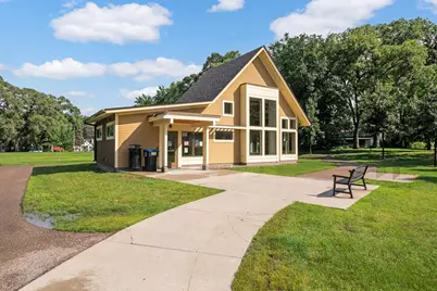 2911 Troseth Road, Roseville, MN 55113 - Photo 25