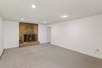 2911 Troseth Road, Roseville, MN 55113 - Photo 17