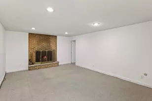 2911 Troseth Rd, Roseville, MN 55113 - Photo 17