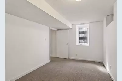 2911 Troseth Road, Roseville, MN 55113 - Photo 19