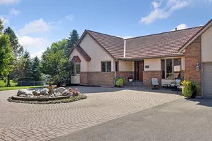 4838 Crown Ln, Woodbury, MN 55129 - Photo 7