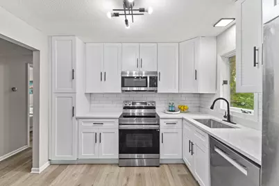 228 16th Avenue SW, New Brighton, MN 55112 - Photo 1