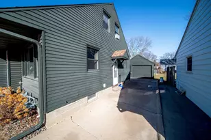 930 13th Ave NE, Rochester, MN 55906 - Photo 35