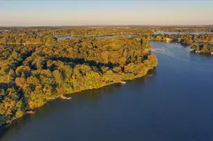 19526 Elmcrest Rd, Richmond, MN 56368 - Photo 5