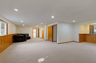 832 S Elm St, Belle Plaine, MN 56011 - Photo 25