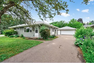2267 Shawnee Drive, North Saint Paul, MN 55109 - Photo 19
