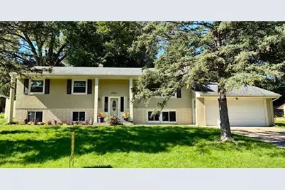 2851 Fernwood Street, Roseville, MN 55113 - Photo 1