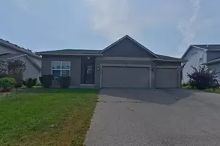 1074 Landings Ln, Watertown, MN 55388 - Photo 1