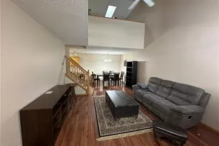 8878 Spring Ln, Woodbury, MN 55125 - Photo 3