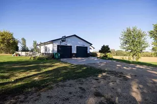 3271 425th Ave, Janesville, MN 56048 - Photo 97