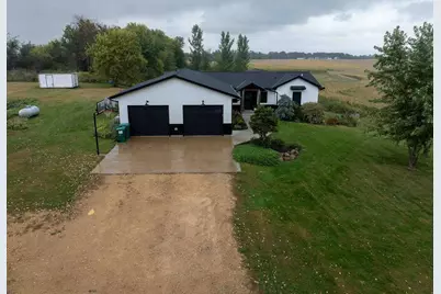 3271 425th Avenue, Janesville, MN 56048 - Photo 3